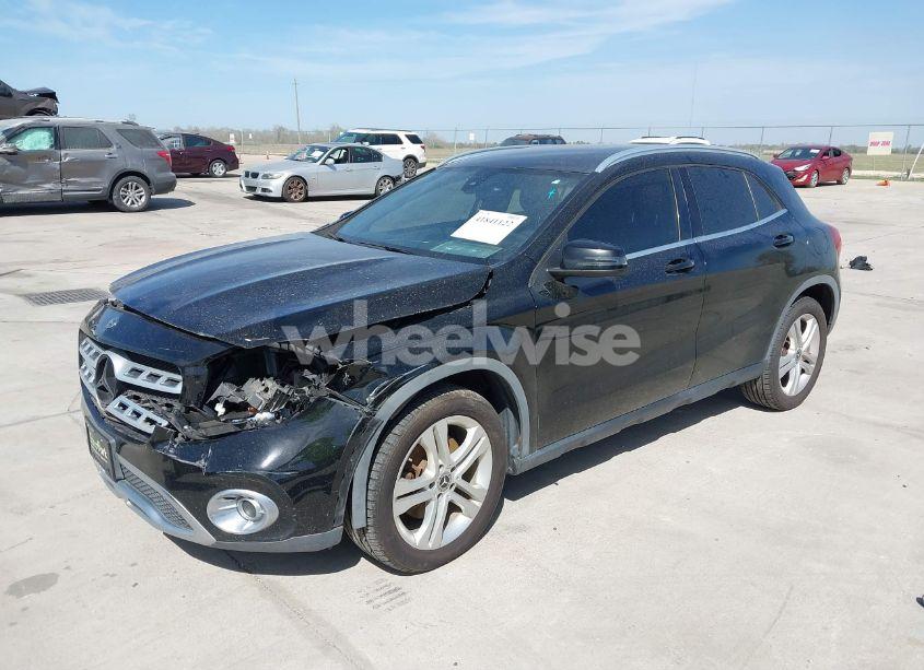 Photo 2 of 2018 Mercedes-benz Gla 250 (VIN WDCTG4EB2JJ392706)
