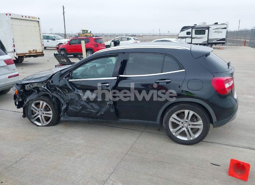 Photo 14 of 2017 Mercedes-benz Gla 250 (VIN WDCTG4EB3HJ336350)