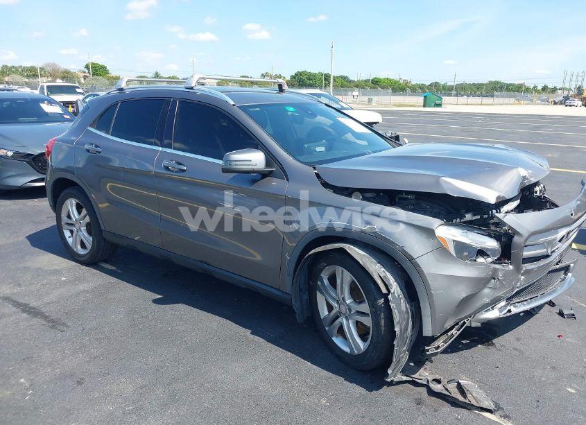 2016 Mercedes-benz Gla 250 (VIN WDCTG4EB4GJ205894) main photo