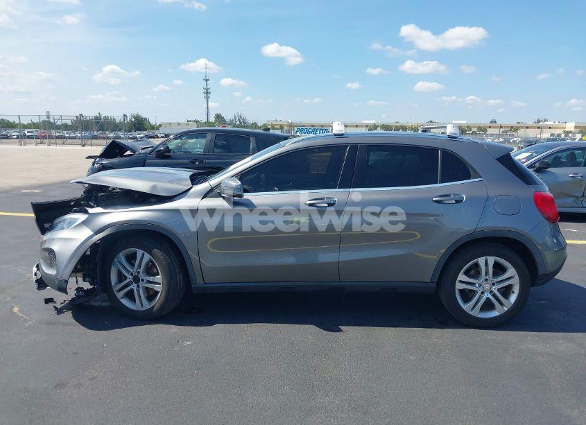 Photo 15 of 2016 Mercedes-benz Gla 250 (VIN WDCTG4EB4GJ205894)