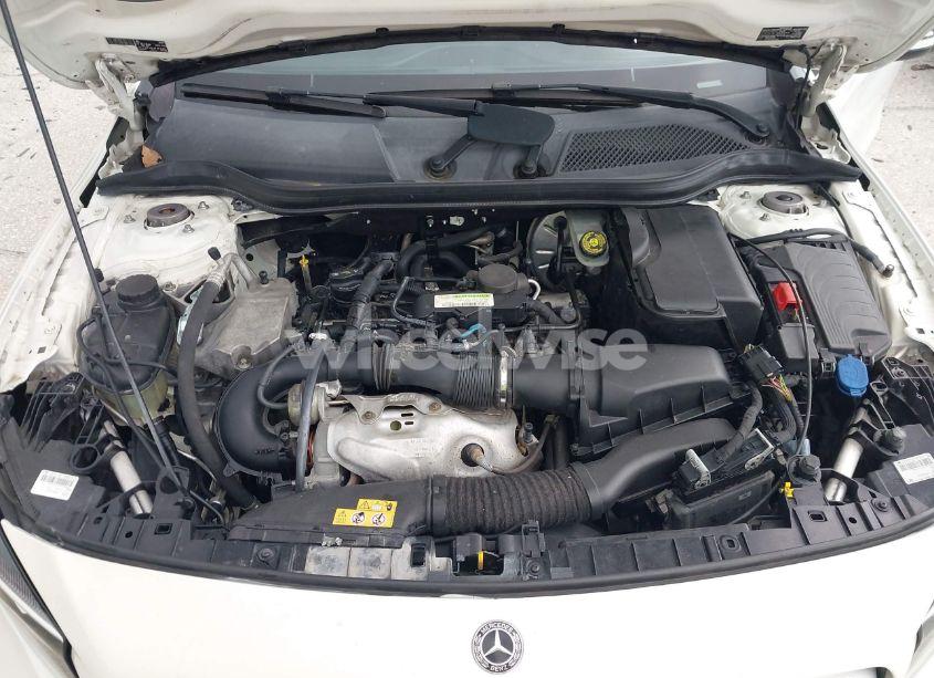 Photo 10 of 2018 Mercedes-benz Gla 250 (VIN WDCTG4EB5JJ459623)