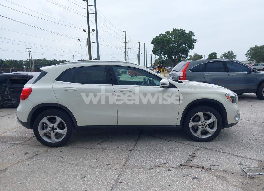 Photo 13 of 2018 Mercedes-benz Gla 250 (VIN WDCTG4EB5JJ459623)