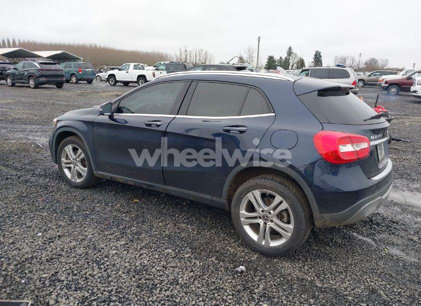 Photo 3 of 2018 Mercedes-benz Gla 250 (VIN WDCTG4EB5JJ502342)