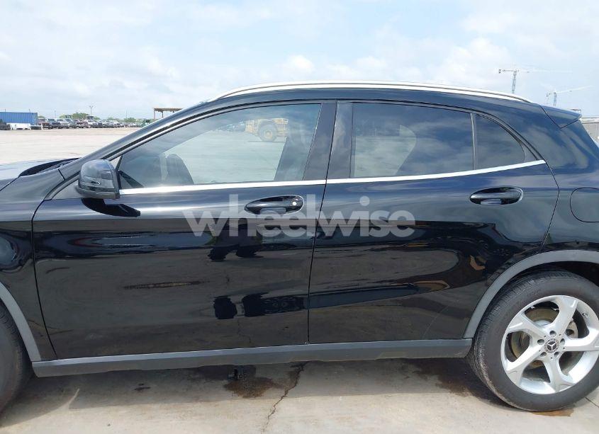 Photo 15 of 2019 Mercedes-benz Gla 250 (VIN WDCTG4EB5KJ549100)