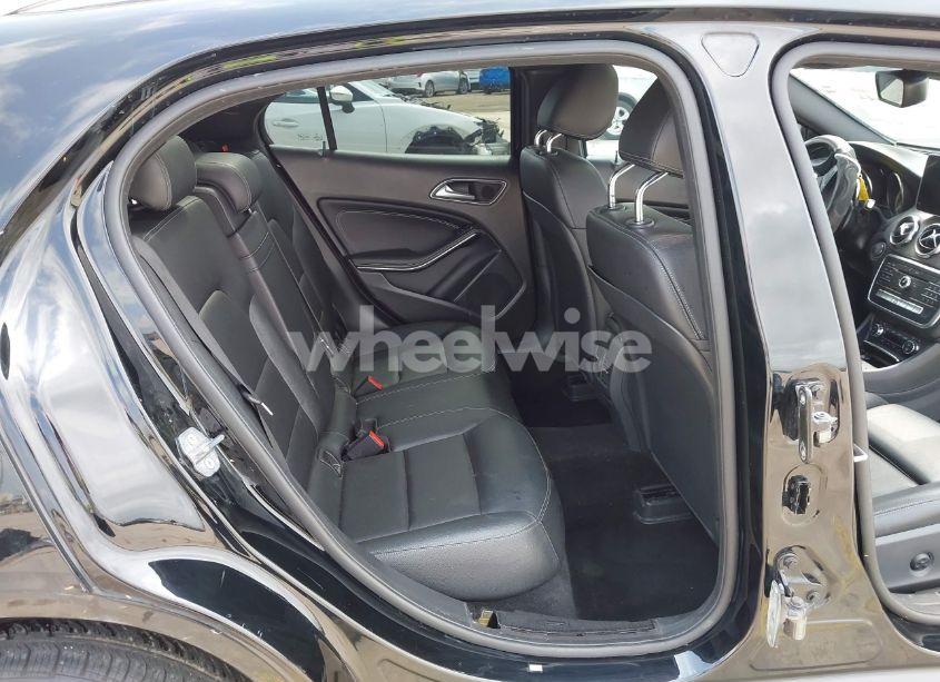 Photo 8 of 2019 Mercedes-benz Gla 250 (VIN WDCTG4EB5KJ549100)