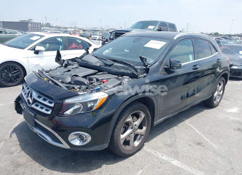 Photo 2 of 2018 Mercedes-benz Gla 250 (VIN WDCTG4EB6JJ416313)