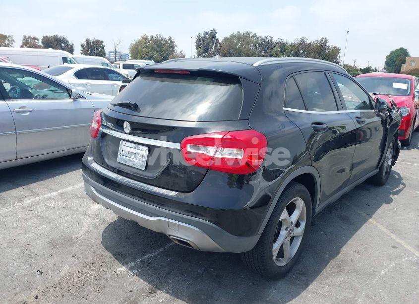 Photo 4 of 2018 Mercedes-benz Gla 250 (VIN WDCTG4EB6JJ416313)