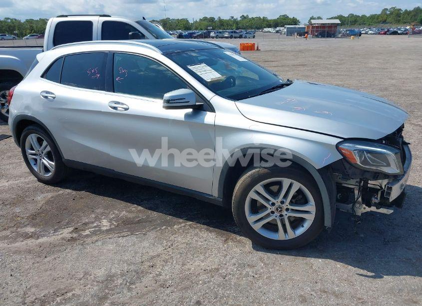 2019 Mercedes-benz Gla 250 (VIN WDCTG4EB6KU000469) main photo