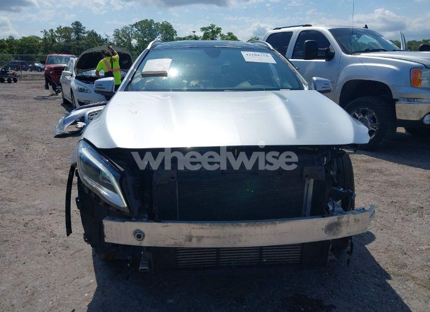 Photo 12 of 2019 Mercedes-benz Gla 250 (VIN WDCTG4EB6KU000469)