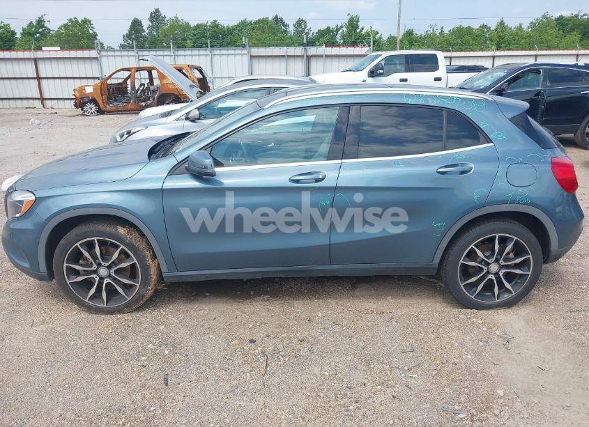 Photo 14 of 2015 Mercedes-benz Gla 250 (VIN WDCTG4EB8FJ183896)