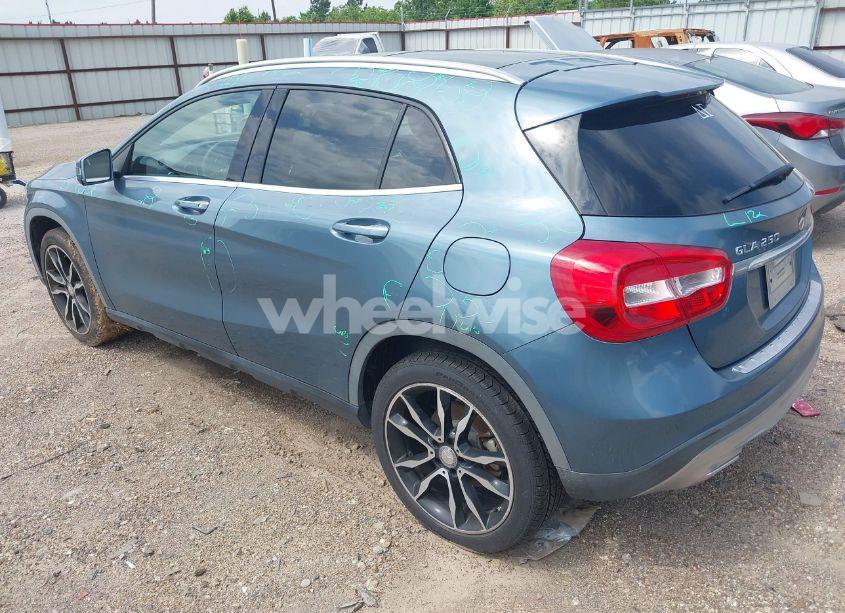 Photo 3 of 2015 Mercedes-benz Gla 250 (VIN WDCTG4EB8FJ183896)