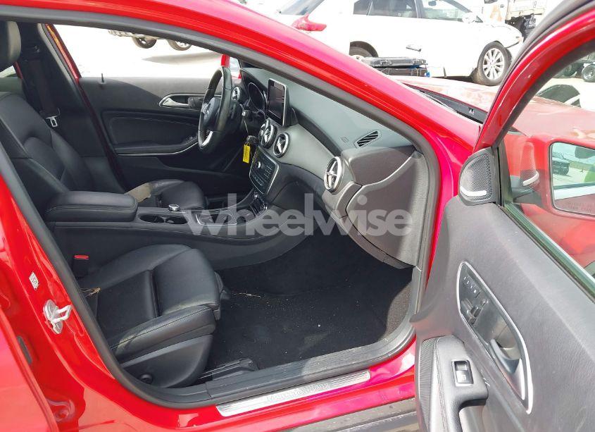 Photo 5 of 2017 Mercedes-benz Gla 250 (VIN WDCTG4EB8HJ298761)