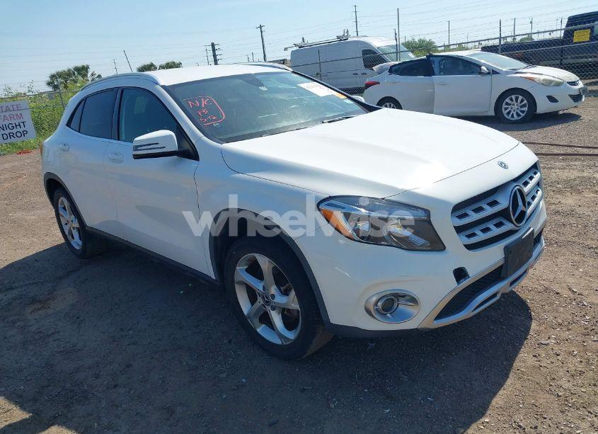 2019 Mercedes-benz Gla 250 (VIN WDCTG4EB9KU013166) main photo