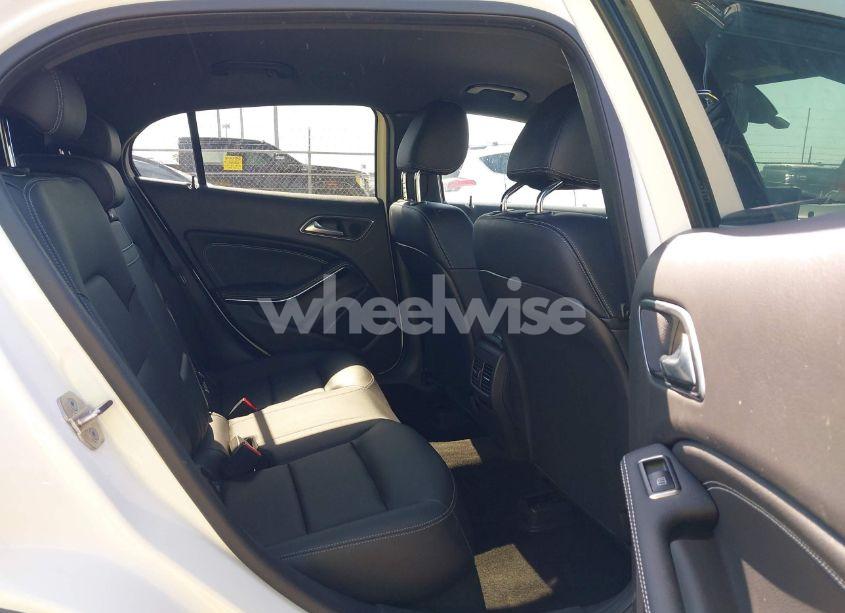 Photo 8 of 2019 Mercedes-benz Gla 250 (VIN WDCTG4EB9KU013166)