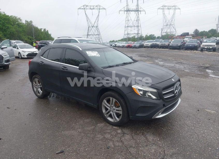 2015 Mercedes-benz Gla 250 4MATIC (VIN WDCTG4GB0FJ101026) main photo