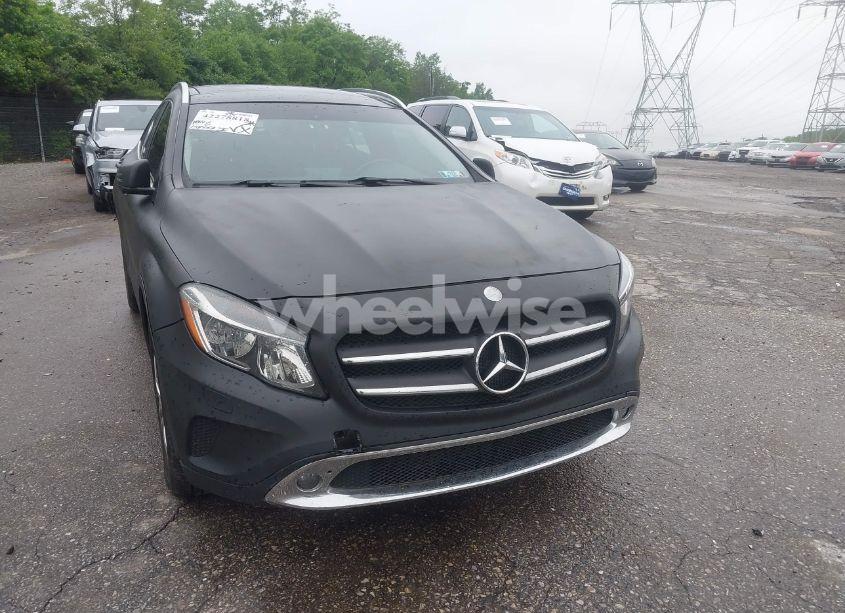 Photo 6 of 2015 Mercedes-benz Gla 250 4MATIC (VIN WDCTG4GB0FJ101026)