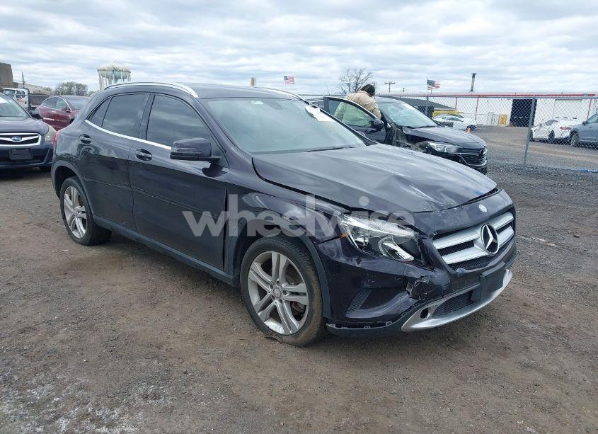 2015 Mercedes-benz Gla 250 4MATIC (VIN WDCTG4GB0FJ114889) main photo