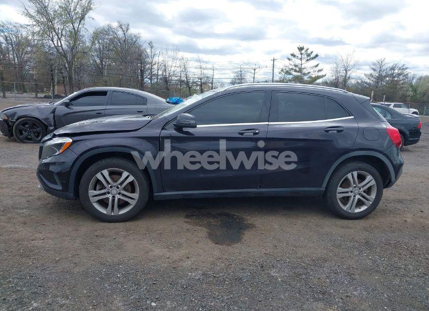 Photo 14 of 2015 Mercedes-benz Gla 250 4MATIC (VIN WDCTG4GB0FJ114889)