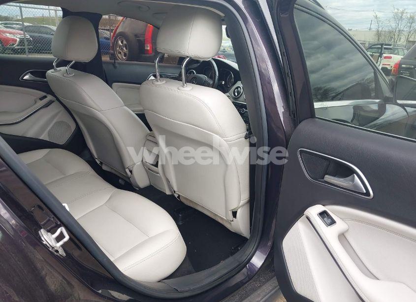 Photo 8 of 2015 Mercedes-benz Gla 250 4MATIC (VIN WDCTG4GB0FJ114889)