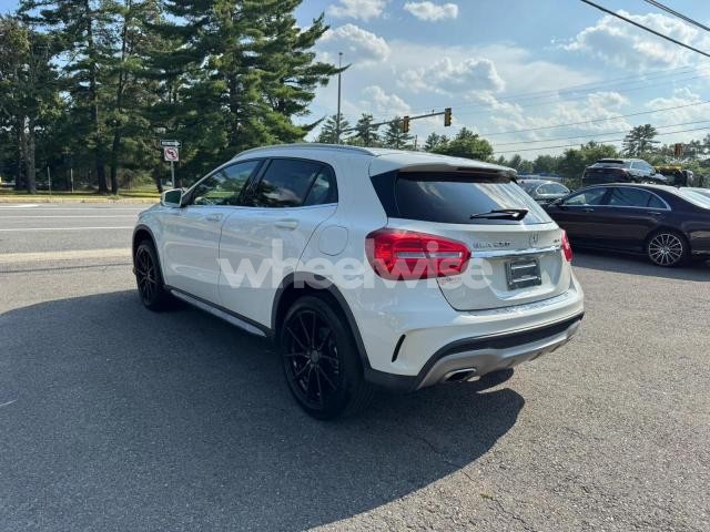 Photo 10 of 2015 MERCEDES-BENZ GLA 250 4MATIC (VIN WDCTG4GB1FJ099559)