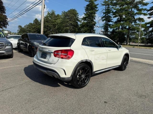 Photo 5 of 2015 MERCEDES-BENZ GLA 250 4MATIC (VIN WDCTG4GB1FJ099559)