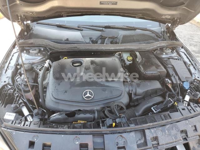 Photo 11 of 2018 MERCEDES-BENZ GLA 250 4MATIC N/A (VIN WDCTG4GB1JJ412960)
