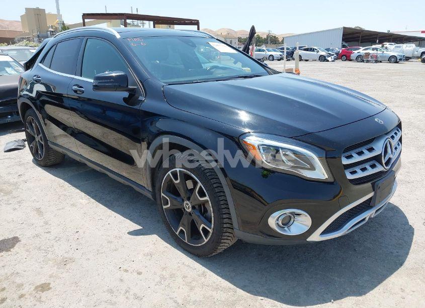 2019 Mercedes-benz Gla 250 4MATIC (VIN WDCTG4GB2KJ579667) main photo