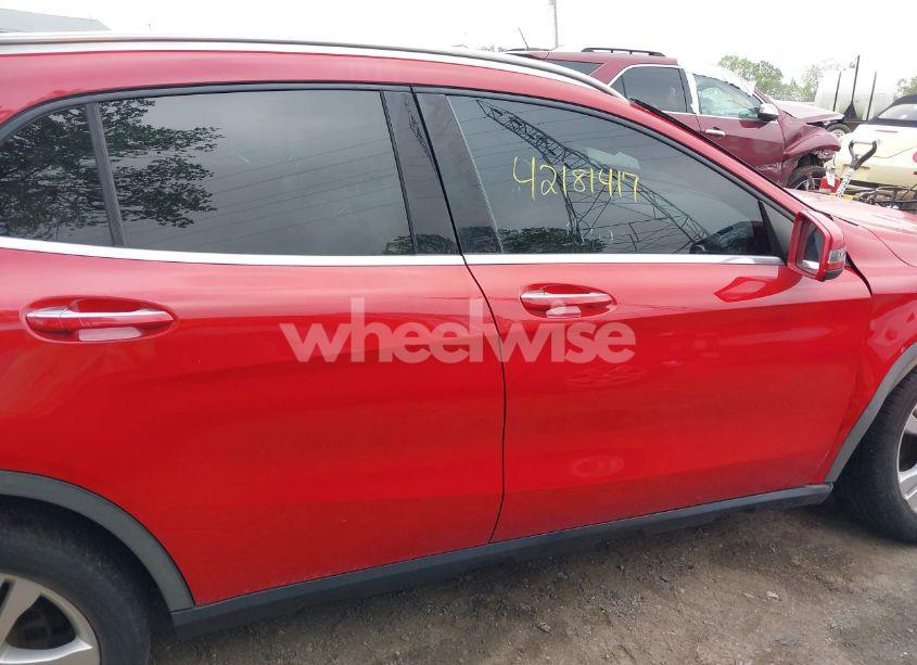 Photo 13 of 2016 Mercedes-benz Gla 250 4MATIC (VIN WDCTG4GB3GJ259796)