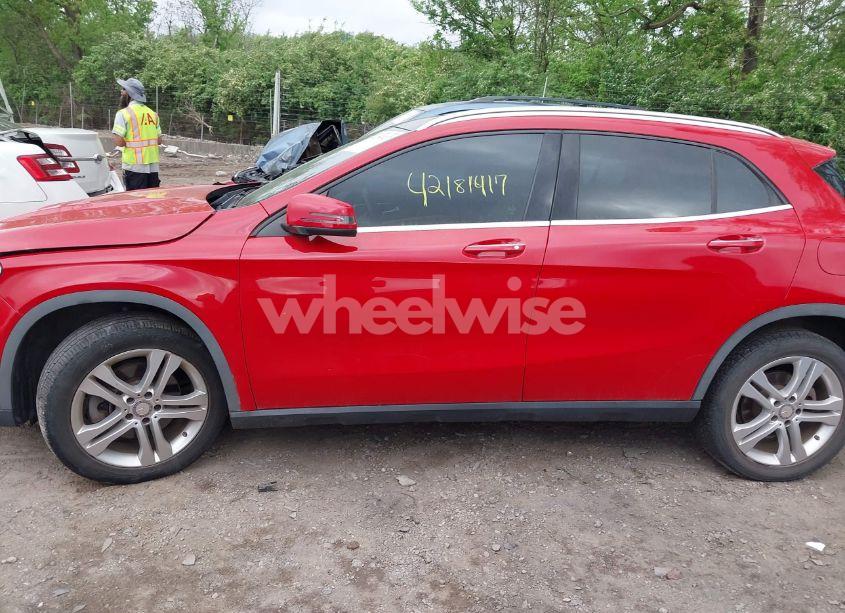 Photo 14 of 2016 Mercedes-benz Gla 250 4MATIC (VIN WDCTG4GB3GJ259796)