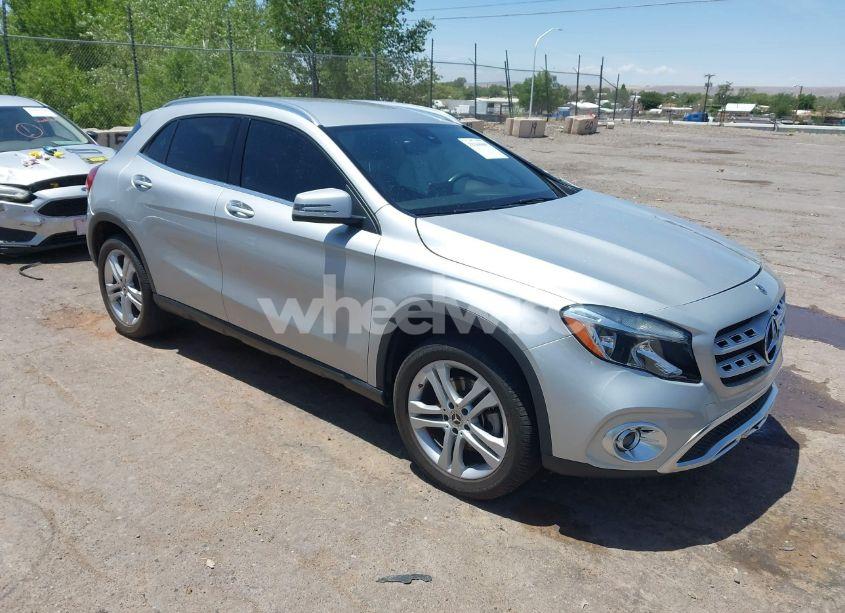 2018 Mercedes-benz Gla 250 4MATIC (VIN WDCTG4GB3JJ408554) main photo