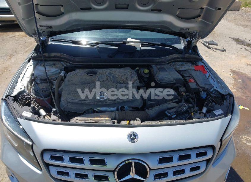Photo 10 of 2018 Mercedes-benz Gla 250 4MATIC (VIN WDCTG4GB3JJ408554)