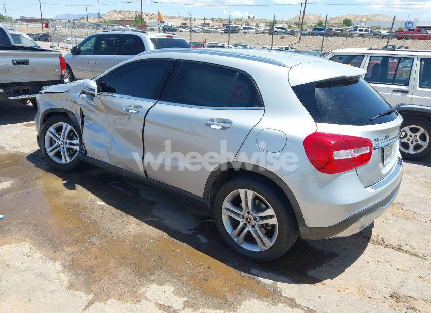 Photo 3 of 2018 Mercedes-benz Gla 250 4MATIC (VIN WDCTG4GB3JJ408554)
