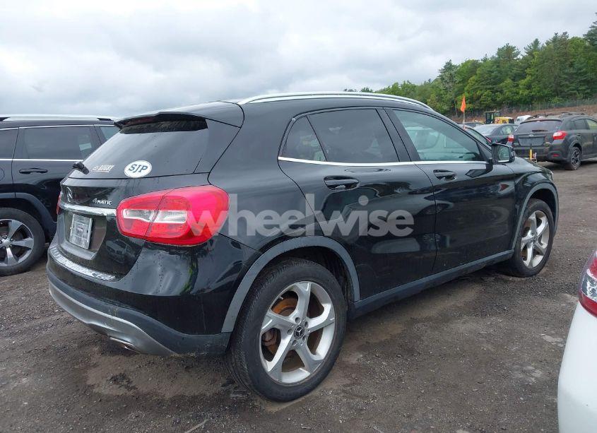 Photo 13 of 2018 Mercedes-benz Gla 250 4MATIC (VIN WDCTG4GB3JJ467524)