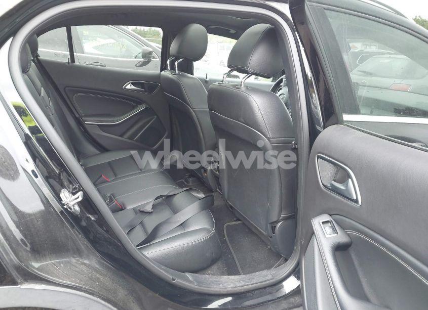 Photo 8 of 2018 Mercedes-benz Gla 250 4MATIC (VIN WDCTG4GB3JJ467524)