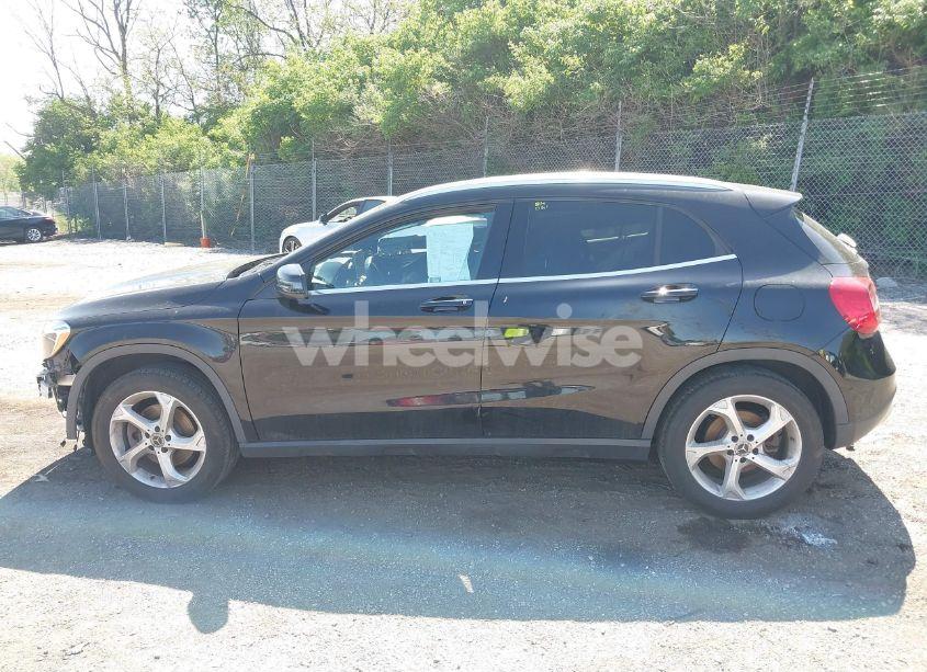 Photo 15 of 2020 Mercedes-benz Gla 250 4MATIC (VIN WDCTG4GB3LU025702)