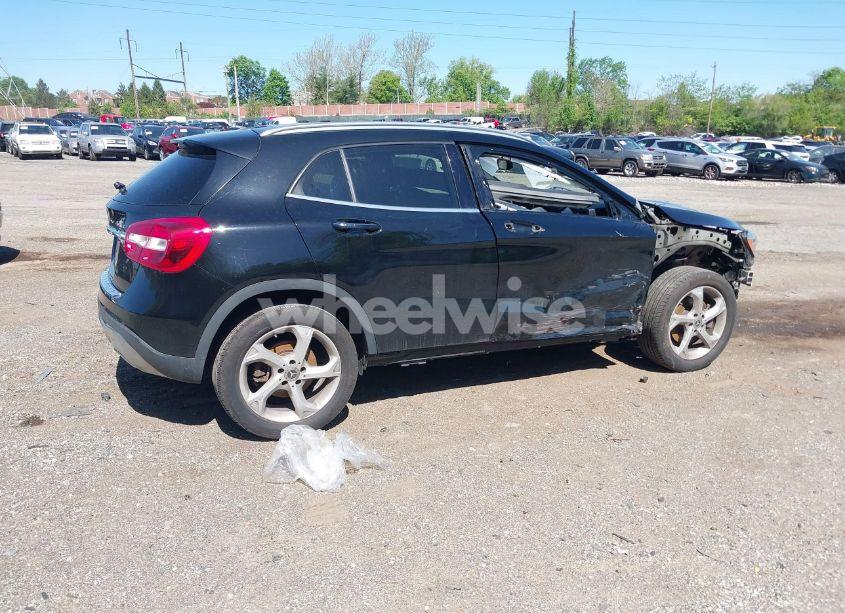 Photo 4 of 2020 Mercedes-benz Gla 250 4MATIC (VIN WDCTG4GB3LU025702)
