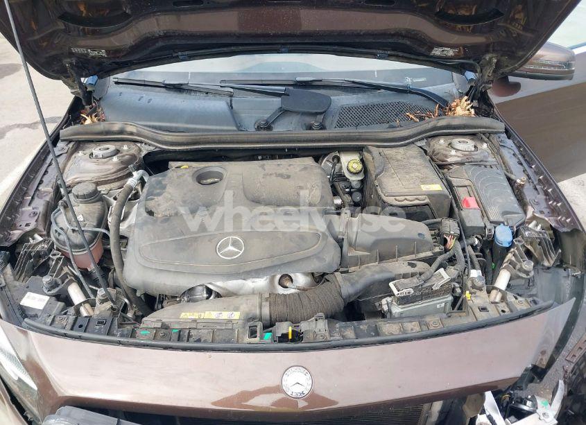 Photo 10 of 2015 Mercedes-benz Gla 250 4MATIC (VIN WDCTG4GB4FJ107864)