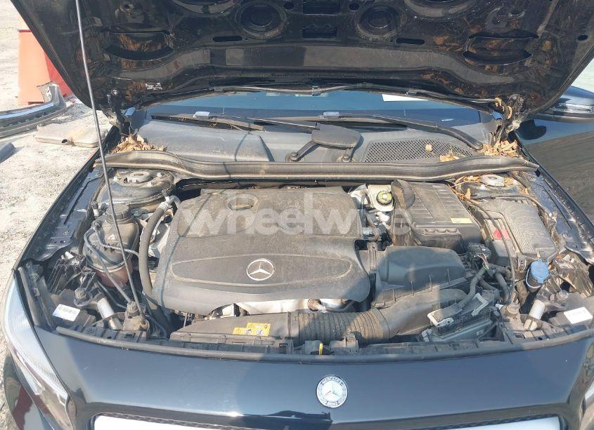 Photo 10 of 2015 Mercedes-benz Gla 250 4MATIC (VIN WDCTG4GB4FJ128536)