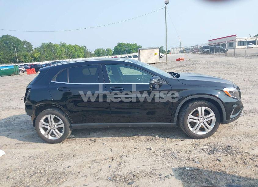 Photo 14 of 2015 Mercedes-benz Gla 250 4MATIC (VIN WDCTG4GB4FJ128536)