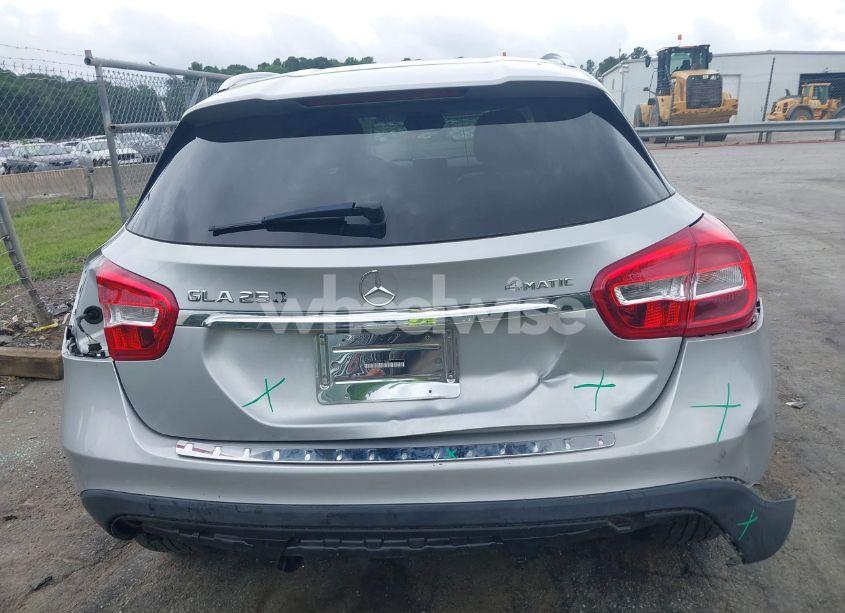 Photo 17 of 2015 Mercedes-benz Gla 250 4MATIC (VIN WDCTG4GB5FJ176997)