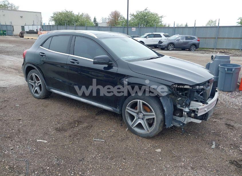2015 Mercedes-benz Gla 250 4MATIC (VIN WDCTG4GB6FJ040796) main photo