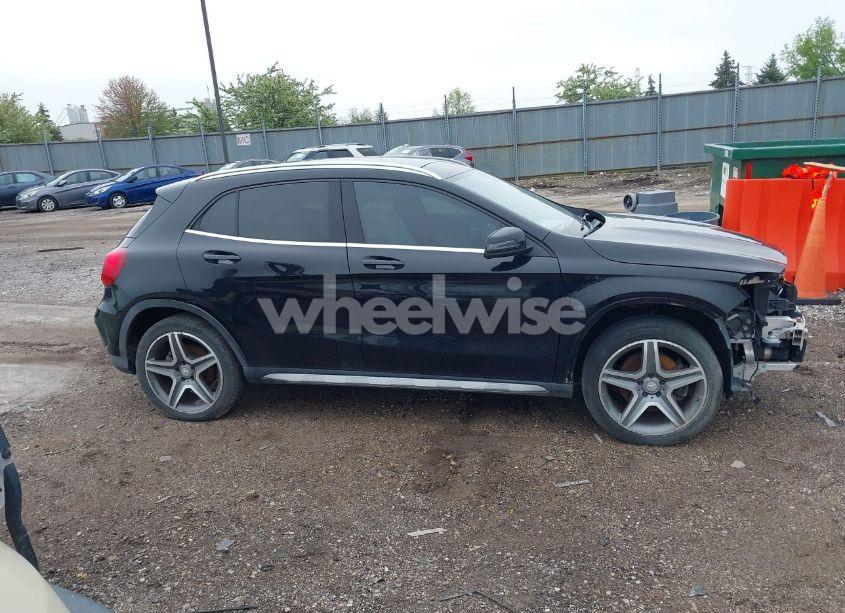 Photo 12 of 2015 Mercedes-benz Gla 250 4MATIC (VIN WDCTG4GB6FJ040796)