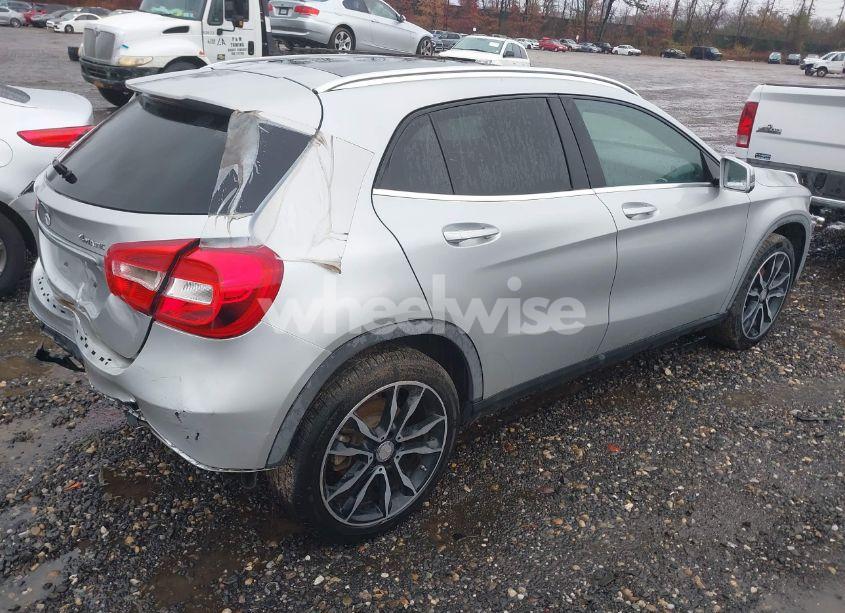 Photo 4 of 2016 Mercedes-benz Gla 250 4MATIC (VIN WDCTG4GB6GJ235962)