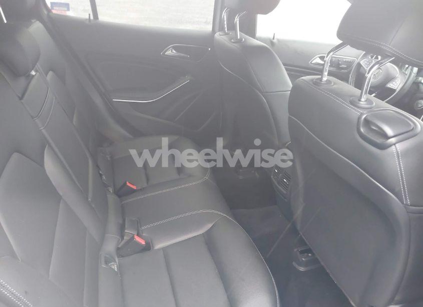 Photo 8 of 2016 Mercedes-benz Gla 250 4MATIC (VIN WDCTG4GB6GJ235962)