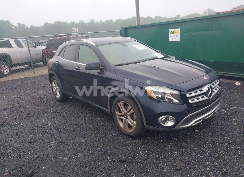 2018 Mercedes-benz Gla 250 4MATIC (VIN WDCTG4GB6JJ447378) main photo