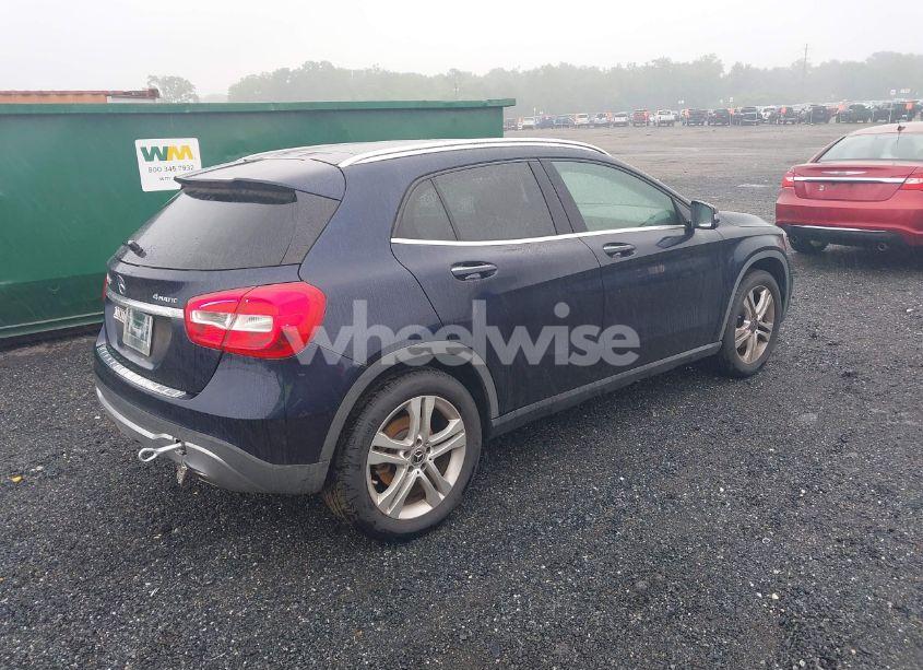 Photo 4 of 2018 Mercedes-benz Gla 250 4MATIC (VIN WDCTG4GB6JJ447378)