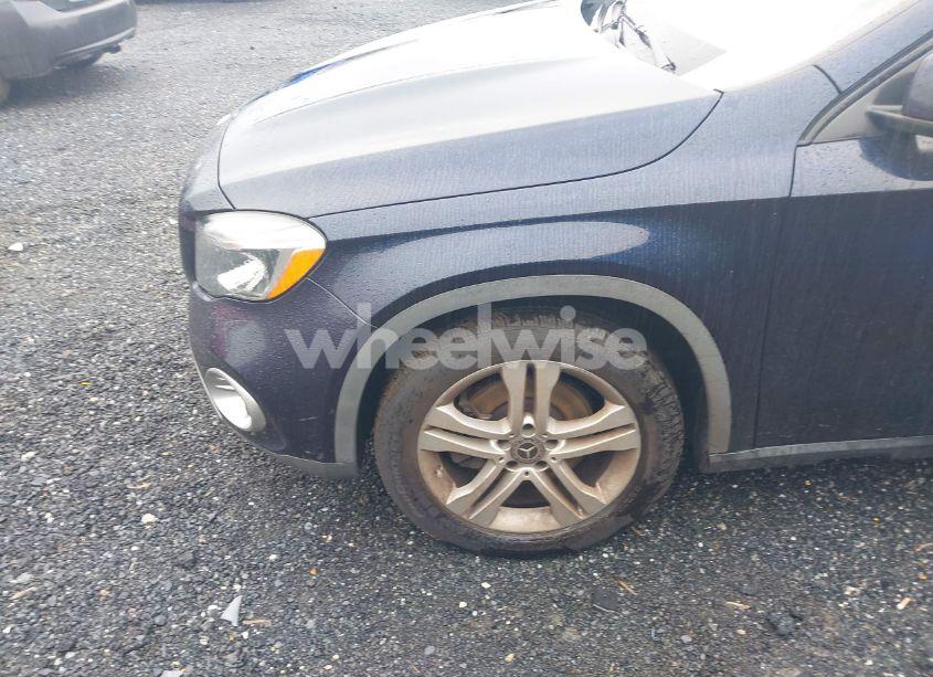 Photo 6 of 2018 Mercedes-benz Gla 250 4MATIC (VIN WDCTG4GB6JJ447378)