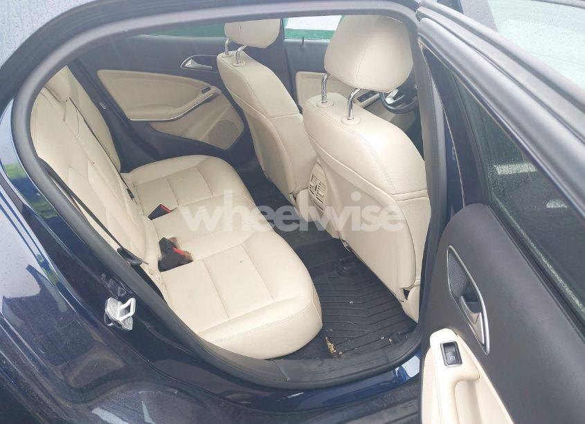 Photo 8 of 2018 Mercedes-benz Gla 250 4MATIC (VIN WDCTG4GB6JJ447378)