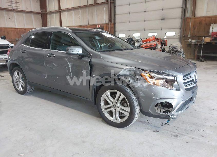 Photo 6 of 2018 Mercedes-benz Gla 250 4MATIC (VIN WDCTG4GB6JJ512410)