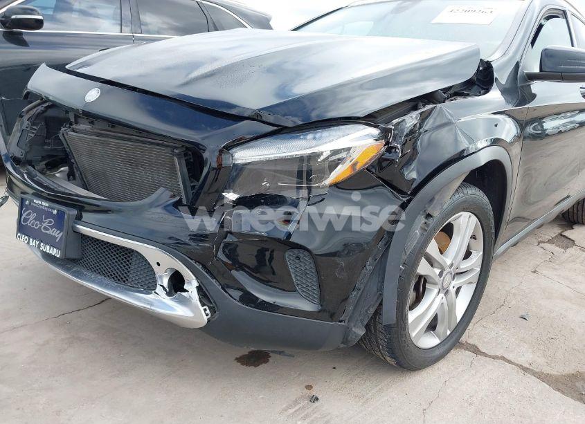 Photo 6 of 2016 Mercedes-benz Gla 250 4MATIC (VIN WDCTG4GB7GJ226283)